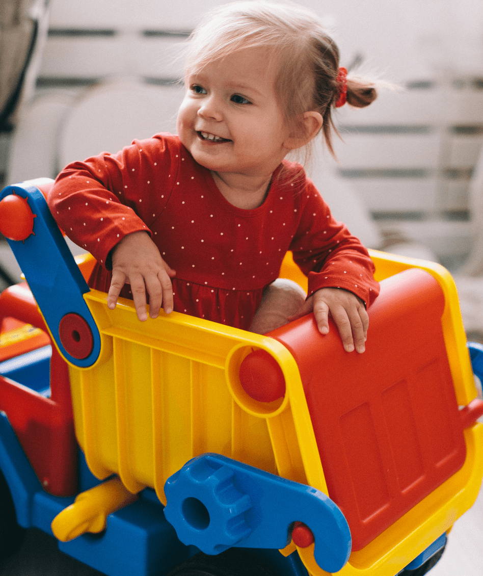 Porteur et trotteurs : les meilleurs jouets pour l’apprentissage de la marche