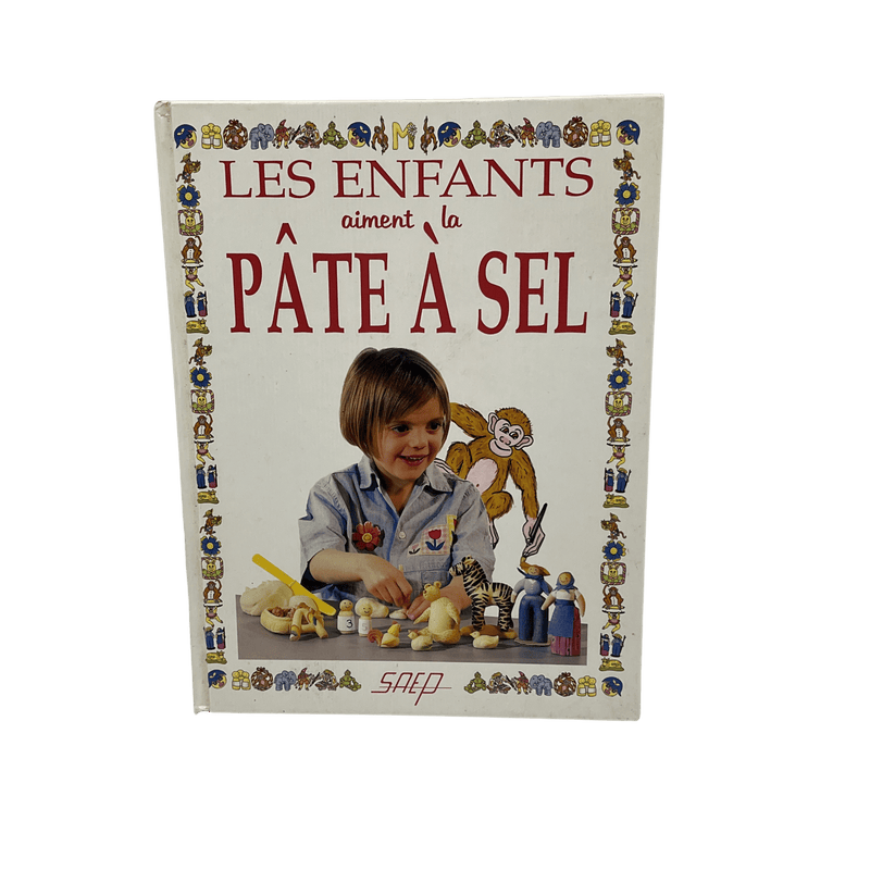 Les enfants aiment la pâte à sel - KIDIBAM