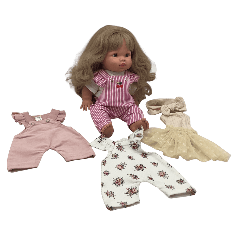 Poupée Lyla 34cm et ses 4 tenues - KIDIBAM
